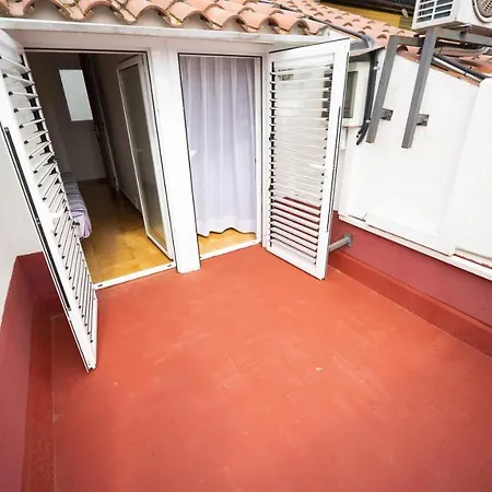 Hostal La Premsa-2